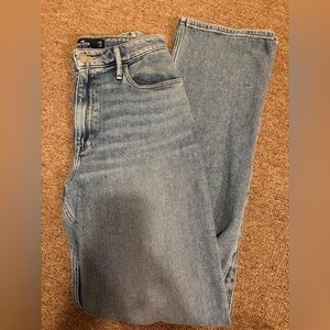 Hollister Ultra High Rise Dad Jeans Size 3L